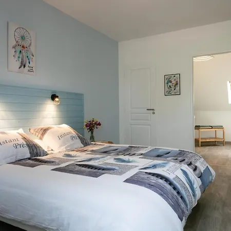 L'instant Nouveau D'hotes Panzió